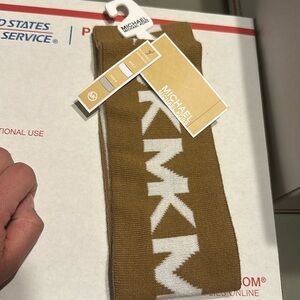 Michael kors headband